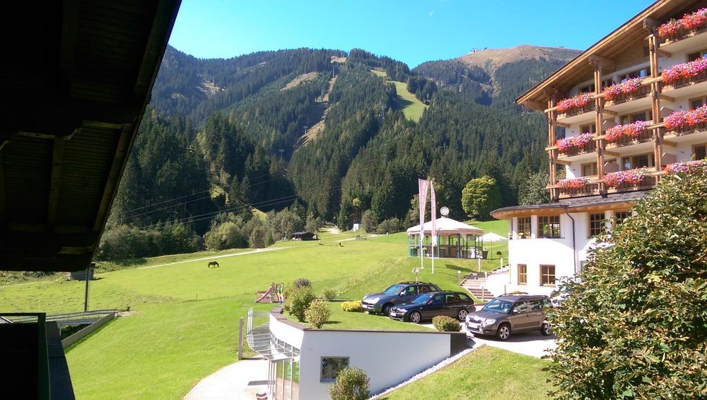 Pension Margarete Zell am See Exterior photo